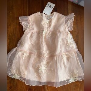 Zara NWT Floral dress